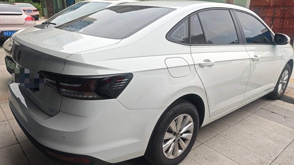 Volkswagen Lavida 2025 imagen de coche #3