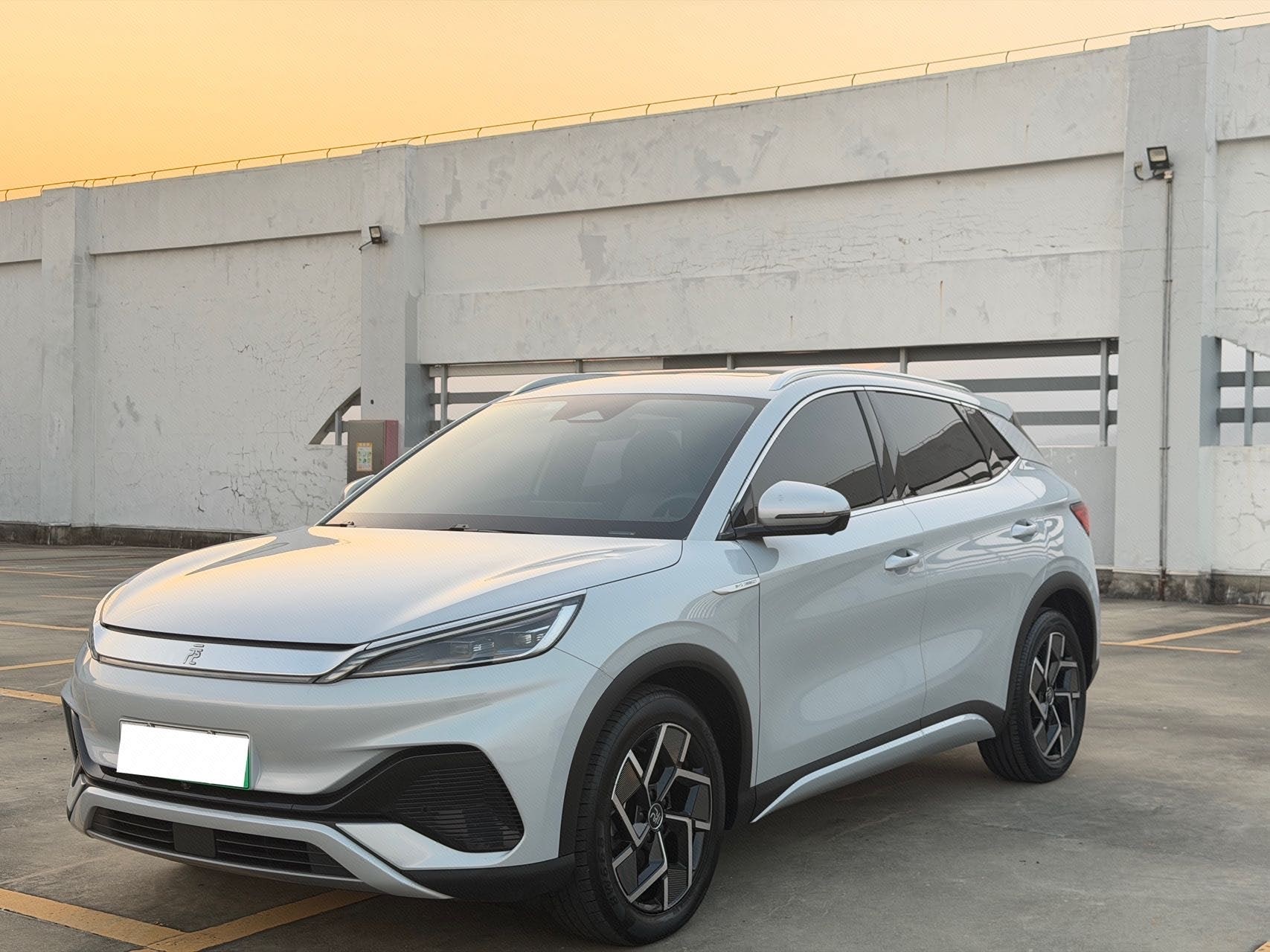 BYD Yuan Plus 2022 immagine di auto 