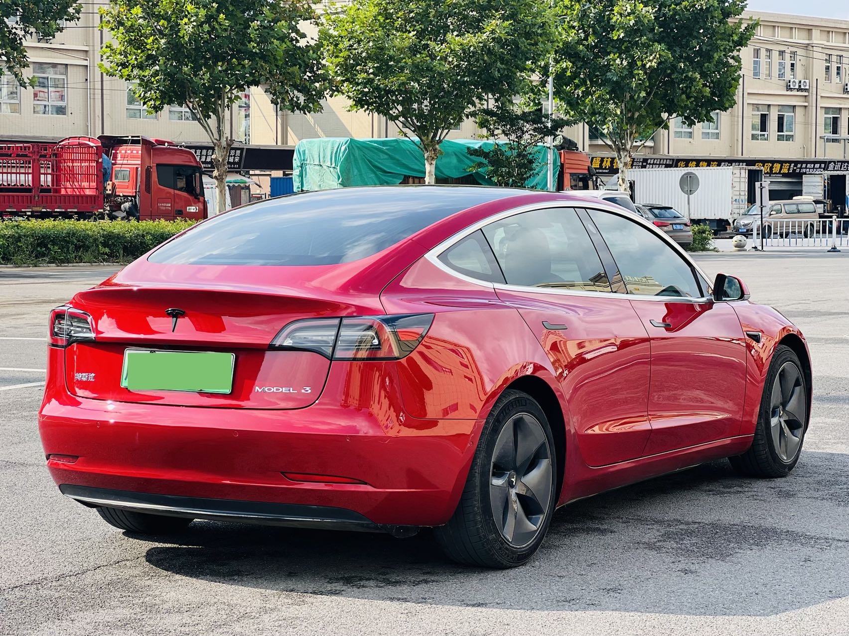 Tesla Model 3 2020 car image #9