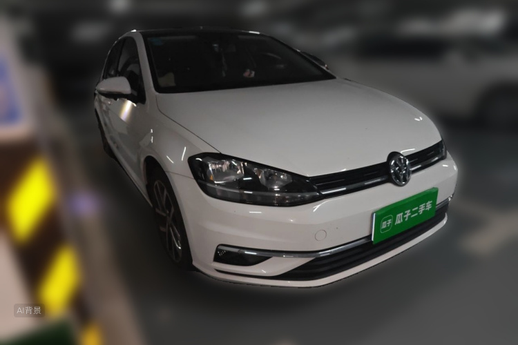 Volkswagen Golf 2020 car image #4