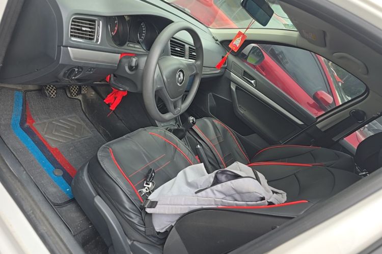 Volkswagen Lavida 2018 car image #15