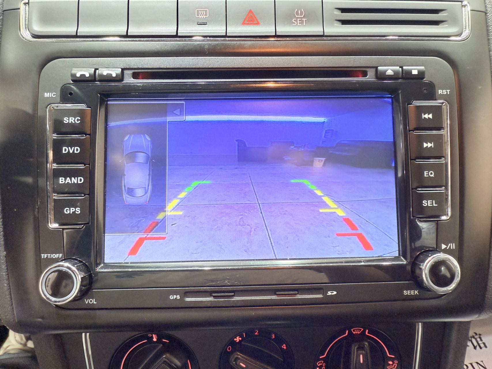 Volkswagen Polo 2014 car image #8