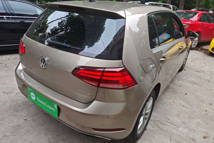 Volkswagen Golf 2019 #5 Volkswagen Golf 2019 car image #5