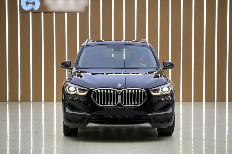 BMW X1 2020 car image #9