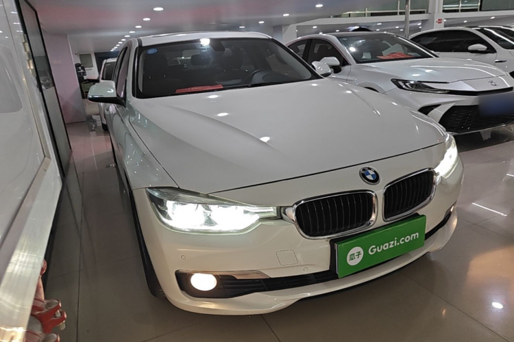 BMW 3 Series 2016 #4 BMW 3 Series 2016 car image #4