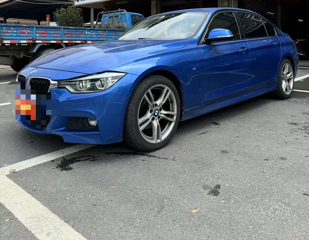 BMW 3 Series 2019 BMW 3 Series 2019 car image