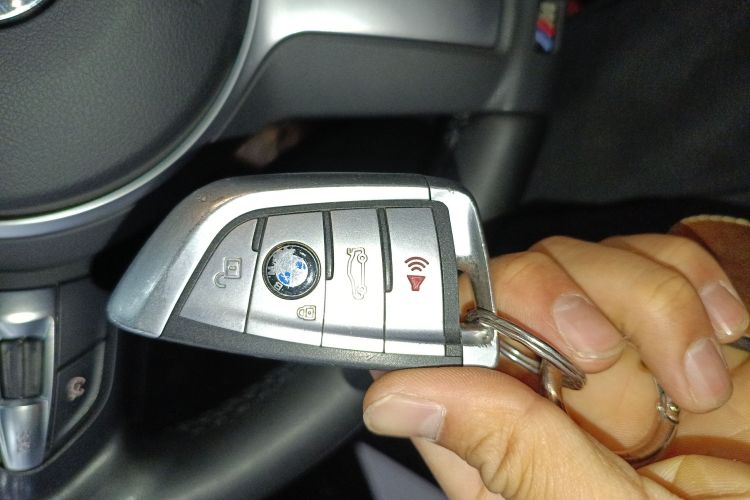 BMW 3 Series GT 2019 car image #14