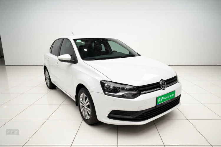 Volkswagen Polo 2015 #4 Volkswagen Polo 2015 car image #4