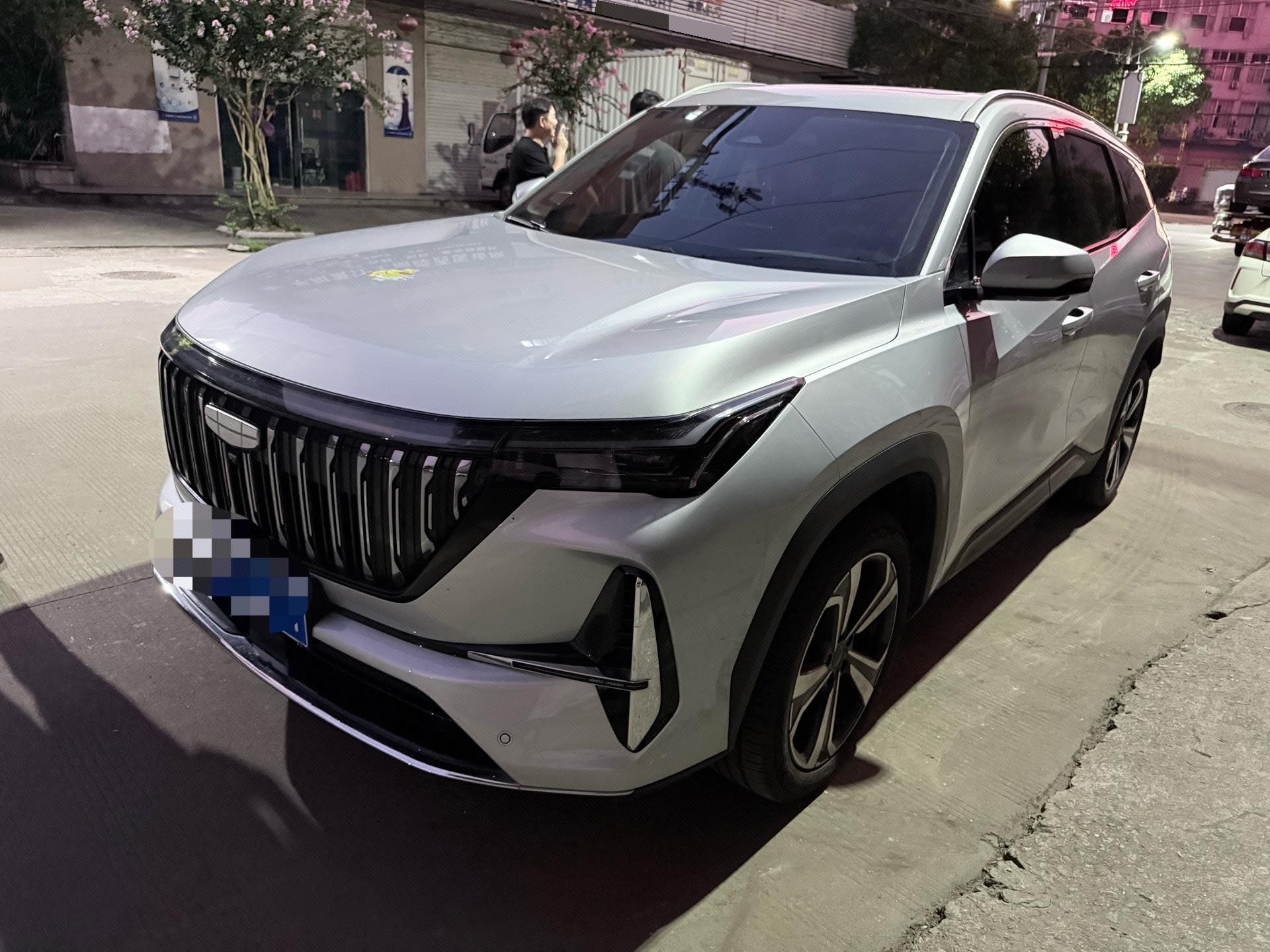 GEELY Boyue L 2025 car image 