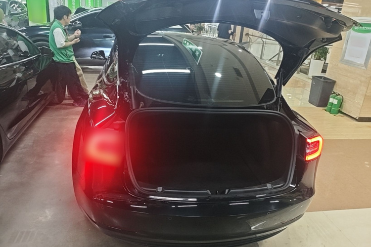 Tesla Model 3 2023 #19 Tesla Model 3 2023 car image #19