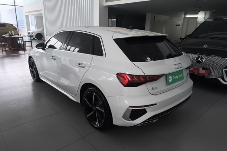 Audi A3 2024 immagine di auto #5