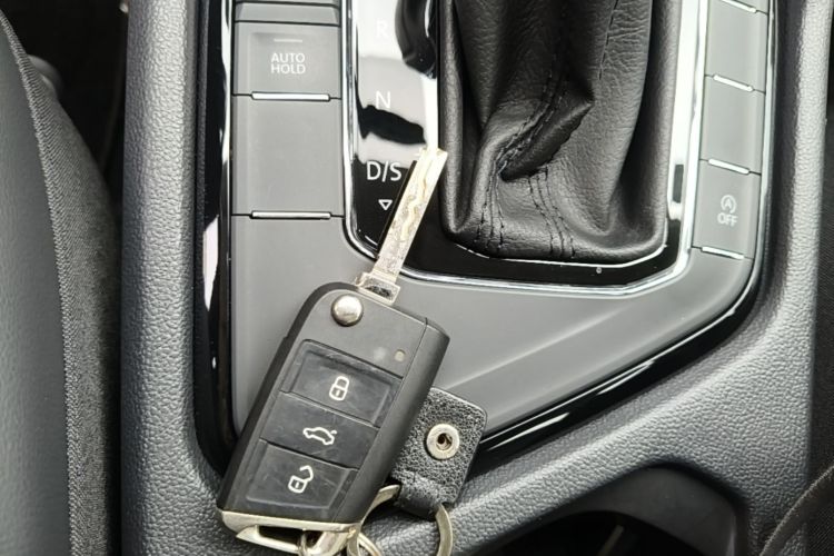 Volkswagen Tharu 2019 #9 Volkswagen Tharu 2019 image de voiture #9
