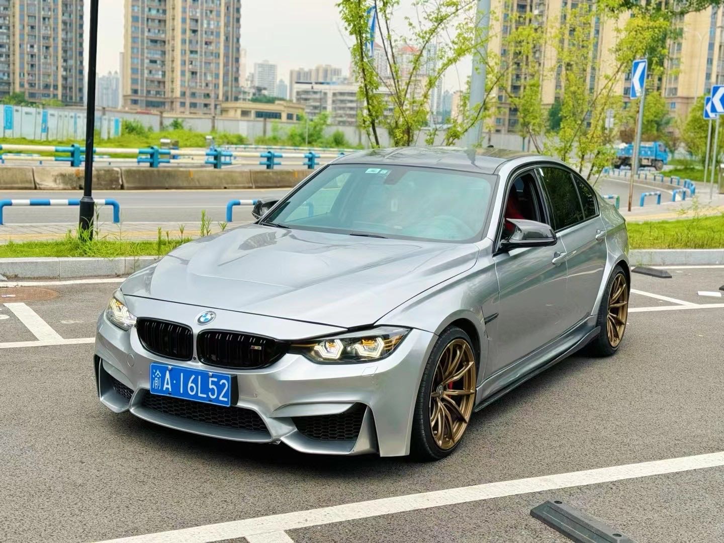 BMW 3 Series 2018 BMW 3 Series 2018 car image