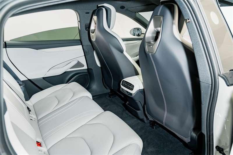2025 #25 2025 immagine di auto #25
