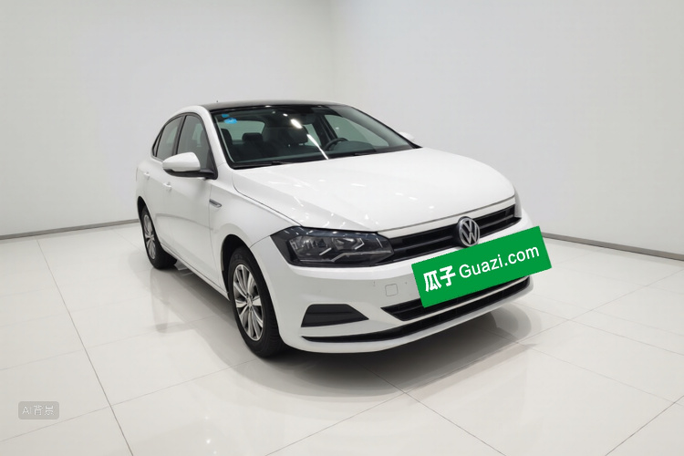 Volkswagen Polo 2019 car image #4