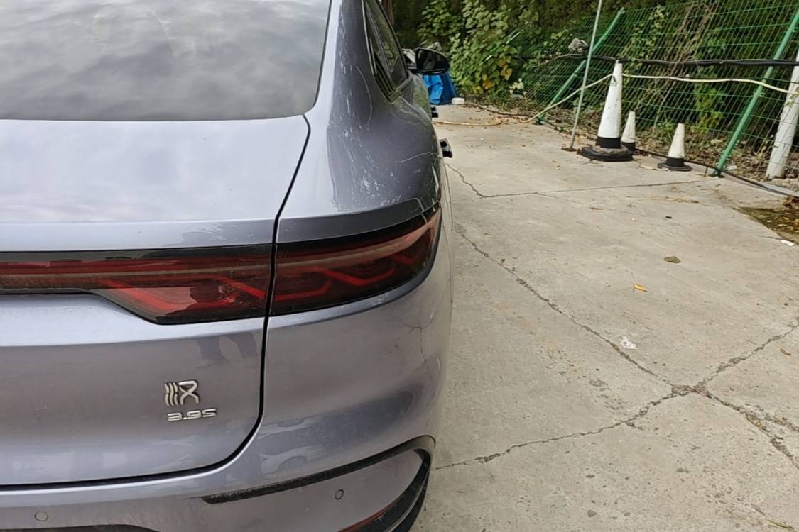 BYD Han 2024 #7 BYD Han 2024 car image #7