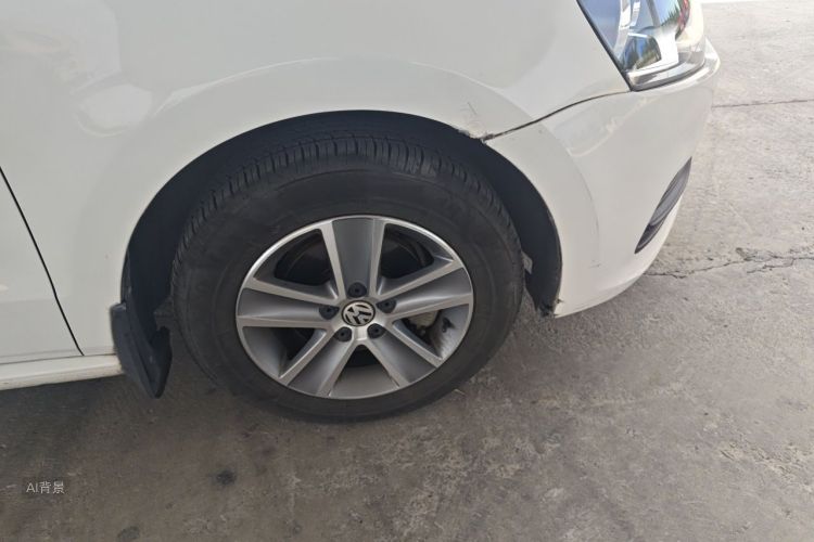 Volkswagen Polo 2018 car image #9
