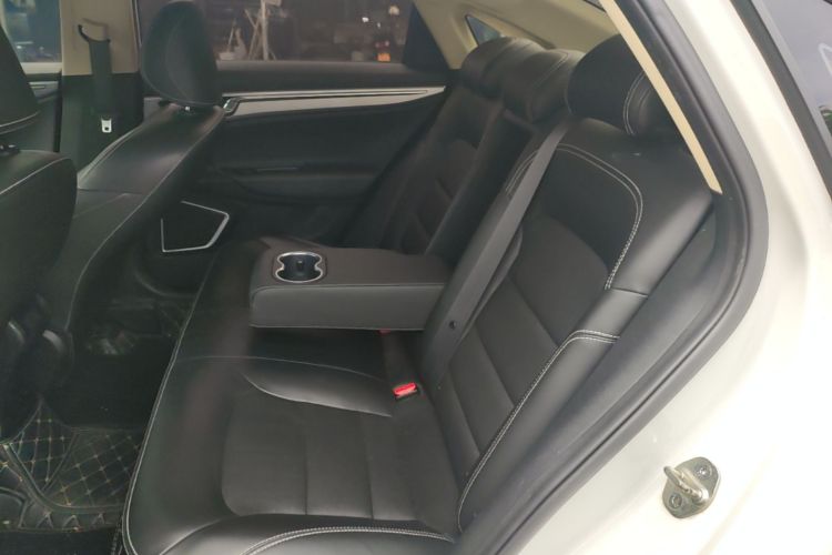 GEELY Emgrand GL 2020 #17 GEELY Emgrand GL 2020 car image #17
