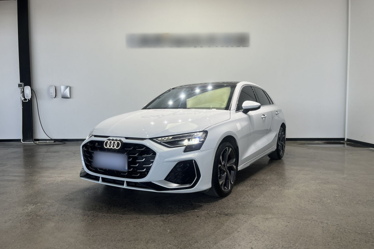 Audi A3 2025 car image #2