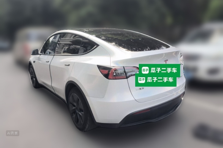 Tesla Model Y 2023 #5 Tesla Model Y 2023 car image #5