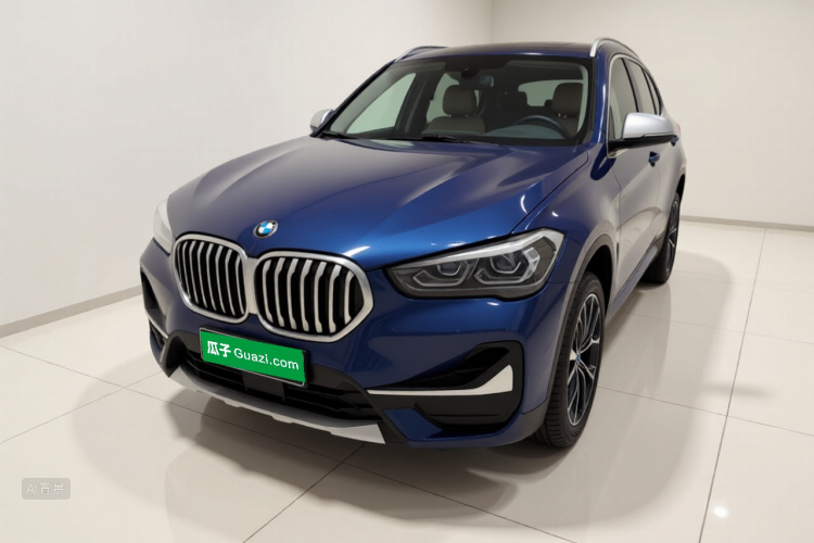 BMW X1 2022 car image #2