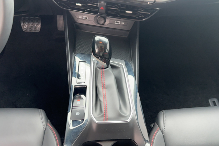 名爵 MG5 2023 汽车图片 #17