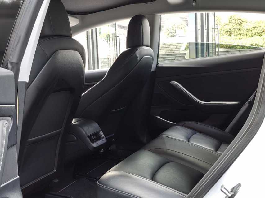 Tesla Model 3 (Imported) 2020 car image #7