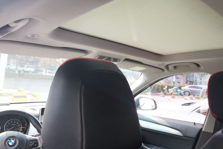 BMW X1 2017 #20 BMW X1 2017 immagine di auto #20