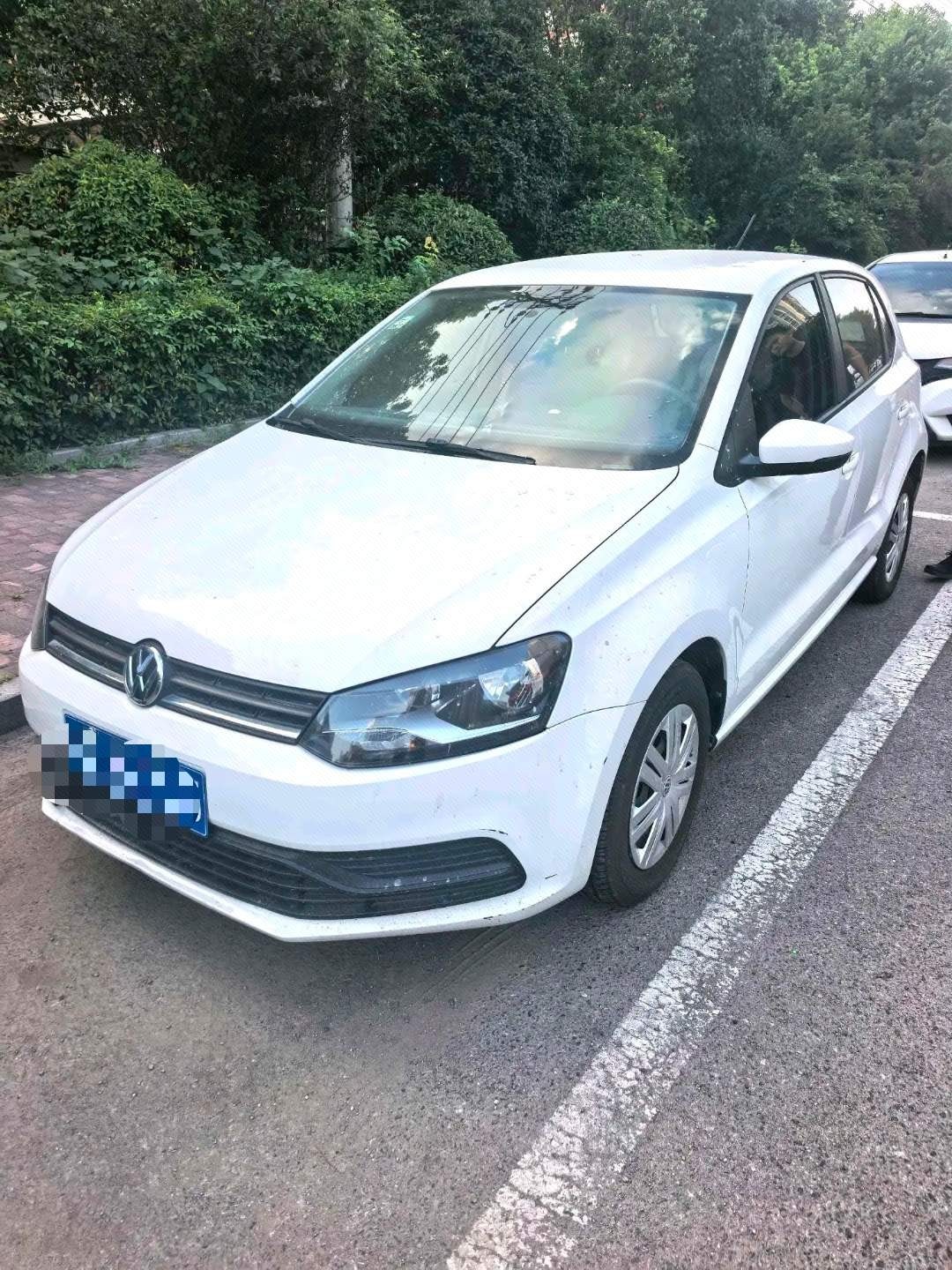 Volkswagen Polo 2017 Volkswagen Polo 2017 car image
