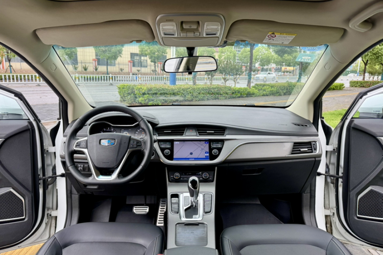 GEELY Emgrand GS 2017 car image #8