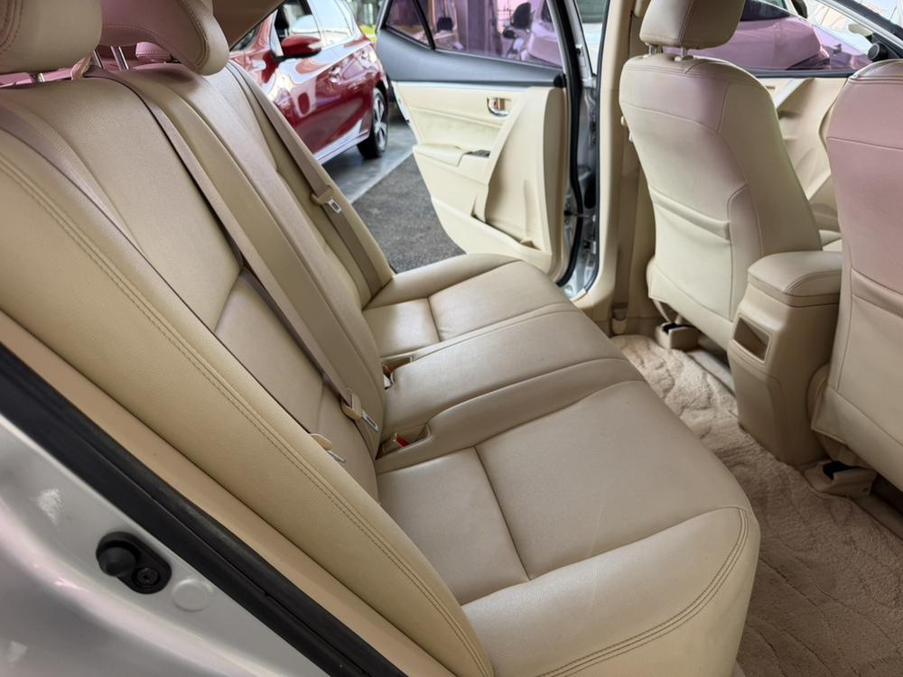 Toyota Corolla 2014 immagine di auto #15