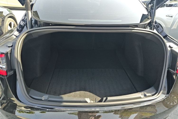 Tesla Model 3 2022 #19 Tesla Model 3 2022 car image #19