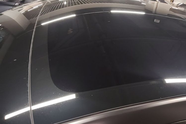 Tesla Model 3 2023 car image #24