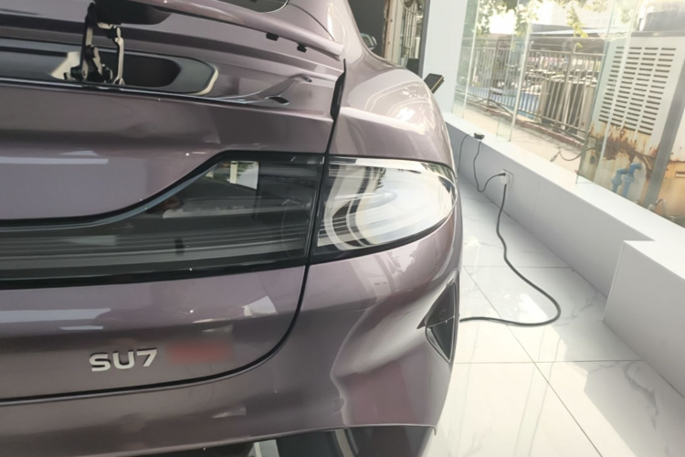 MI SU7 2025 #8 MI SU7 2025 изображение автомобиля #8