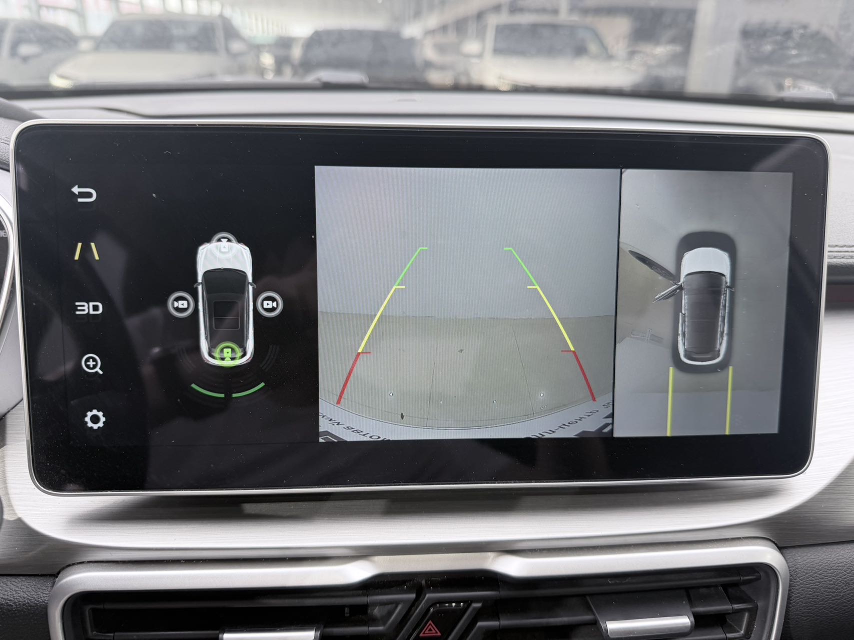 GEELY Coolray 2021 image de voiture #9