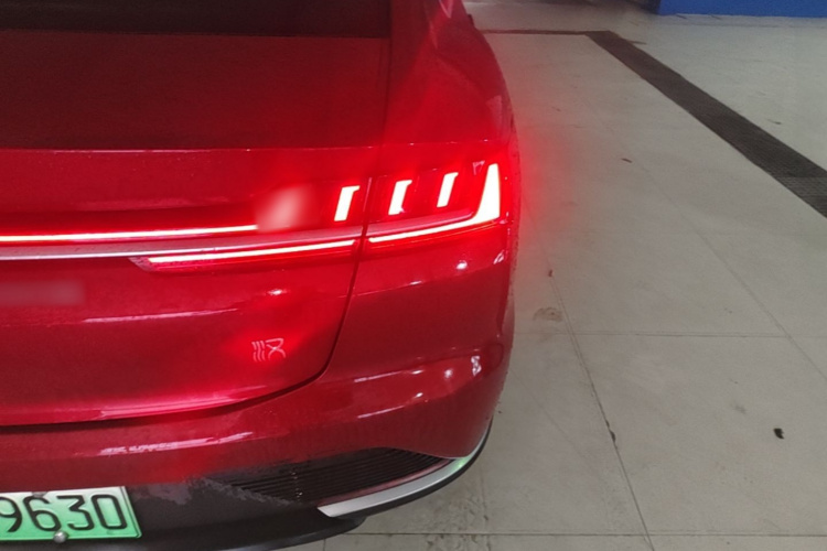 BYD Han 2021 #8 BYD Han 2021 car image #8