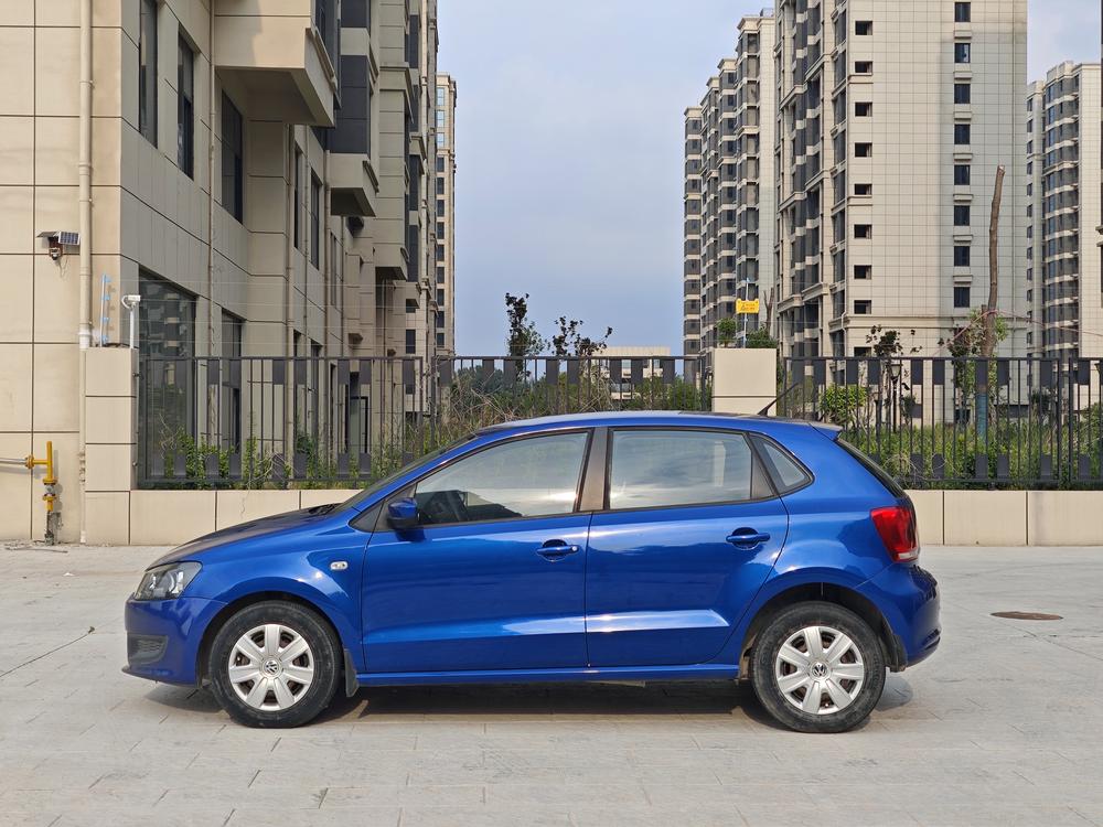 Volkswagen Polo 2013 #4 Volkswagen Polo 2013 car image #4