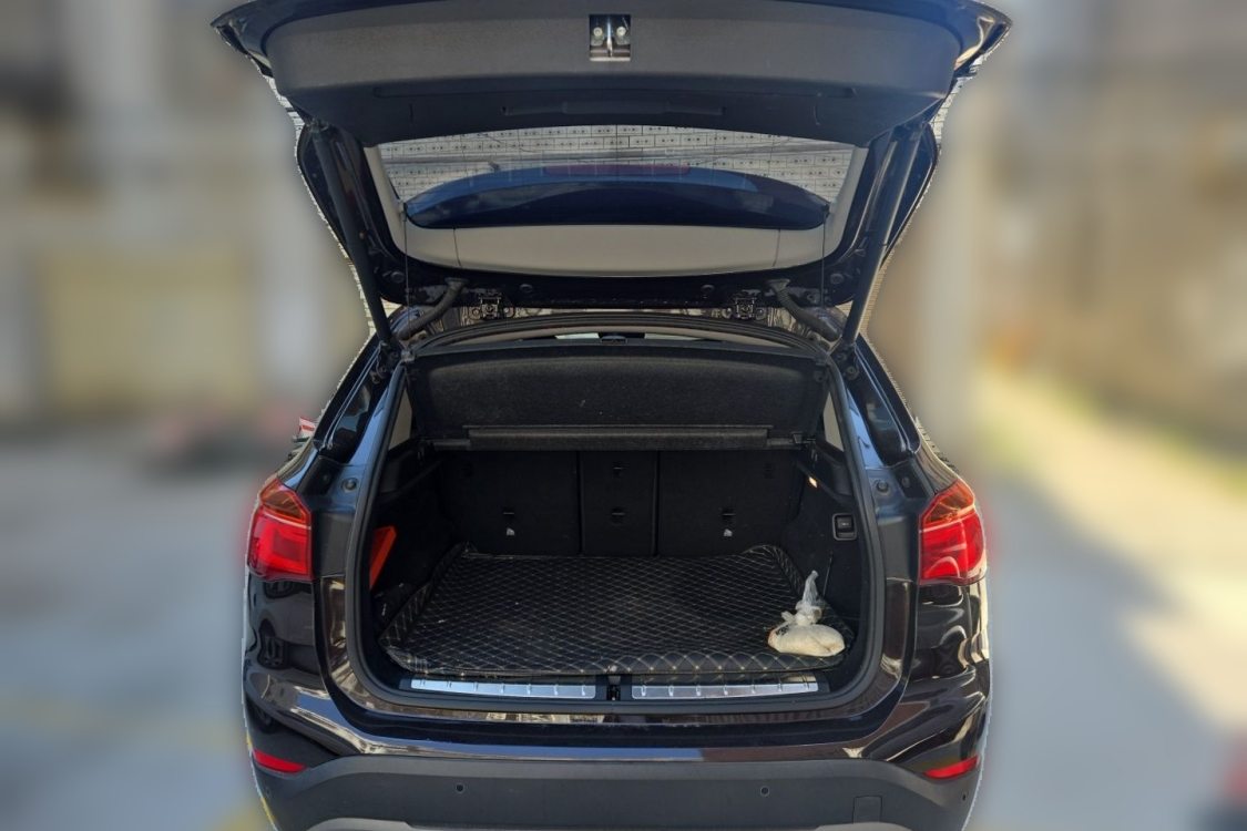 BMW X1 2017 #8 BMW X1 2017 car image #8