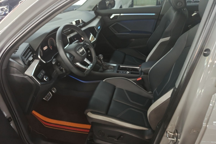 Audi Q3 2024 #19 Audi Q3 2024 car image #19