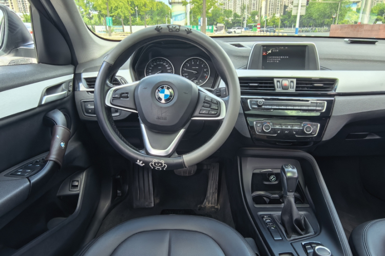 BMW X1 2017 #10 BMW X1 2017 imagen de coche #10