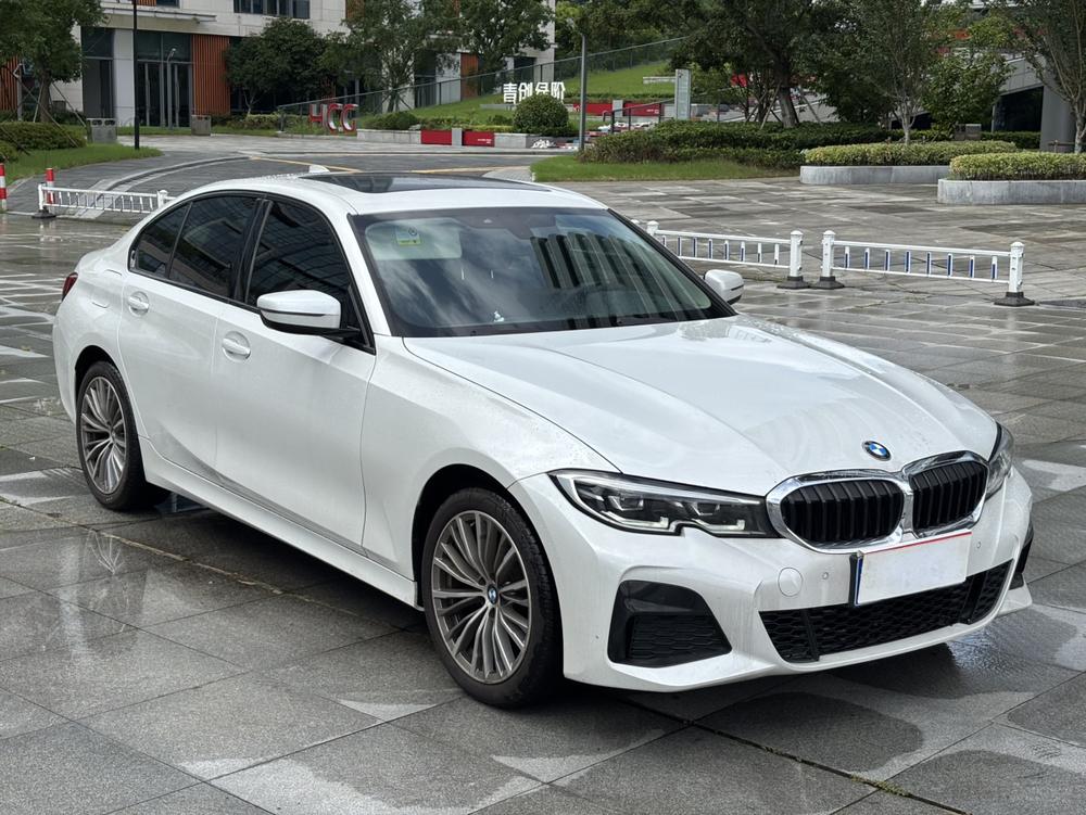 BMW 3 Series 2022 #3 BMW 3 Series 2022 car image #3