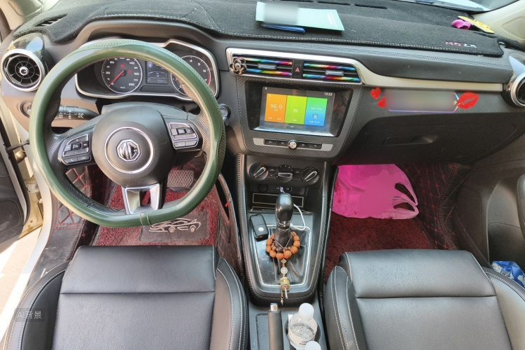 MG ZS 2017 #11 MG ZS 2017 car image #11