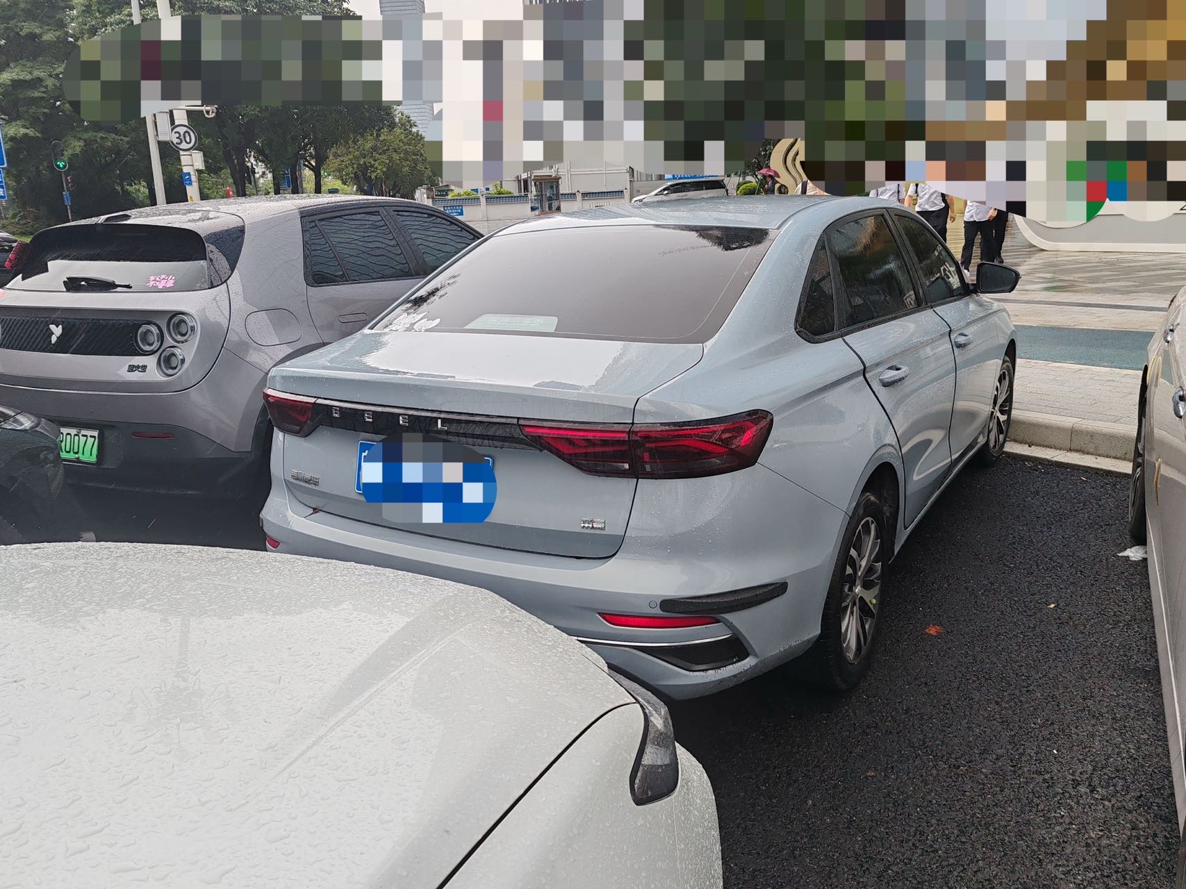 GEELY Emgrand 2024 image de voiture #2