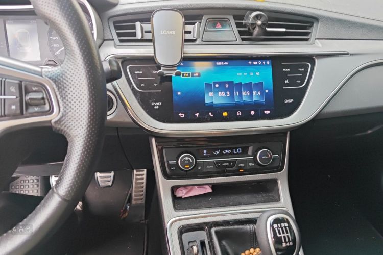 GEELY Emgrand GS 2018 #15 GEELY Emgrand GS 2018 immagine di auto #15