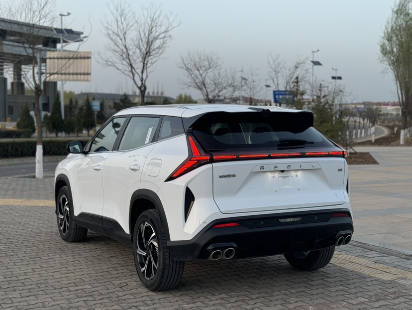 GEELY Boyue 2024 car image #9
