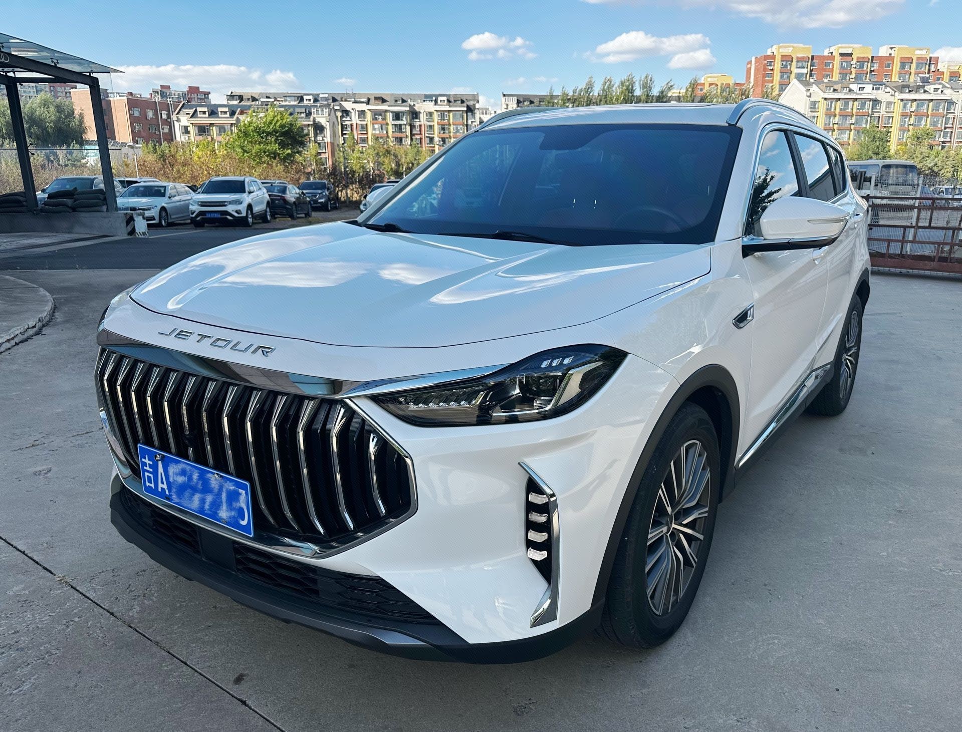 Jetour X70 PLUS 2023 Jetour X70 PLUS 2023 car image