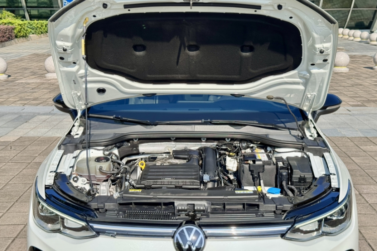 Volkswagen Golf 2022 #14 Volkswagen Golf 2022 car image #14