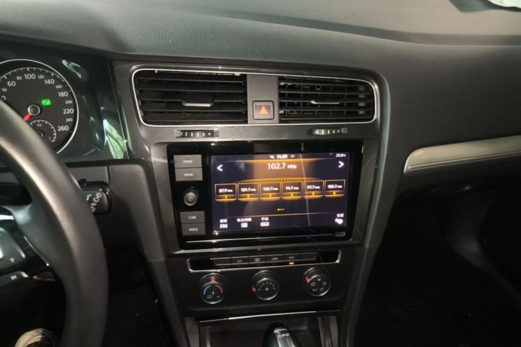 Volkswagen Golf 2019 #13 Volkswagen Golf 2019 car image #13