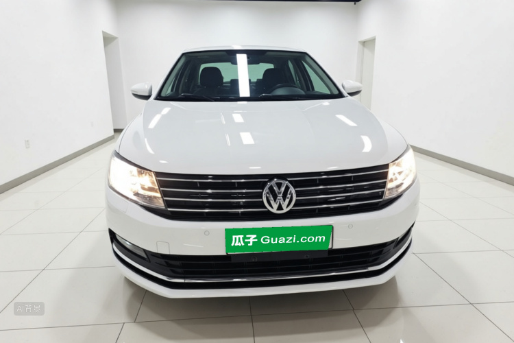 Volkswagen Lavida 2018 car image #3