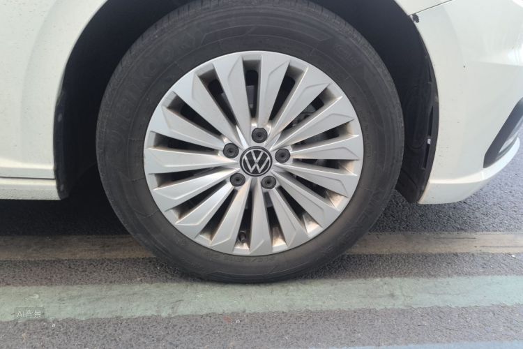Volkswagen Lavida 2021 car image #9